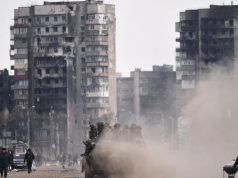 RĂZBOI ÎN UCRAINA, ziua 43. Statele Unite trimit drone kamikaze Kievului UPDATE 2 Peste 100.000 de oameni așteaptă să fie evacuați din orașul asediat Mariupol
